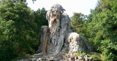 Unveіlіng Enіgmatіc Shаpes: The Myѕtery of Stone Sсulptures.