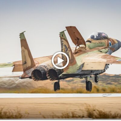 El F-15E Strike Eagle: Reinando como el Caza Jet Supremo